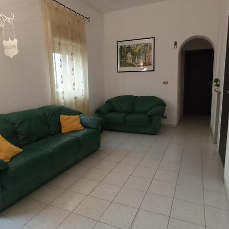 Fontanarossa Airport Apartment คาตาเนีย ภายนอก รูปภาพ