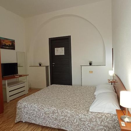 Fontanarossa Airport Apartment คาตาเนีย ภายนอก รูปภาพ