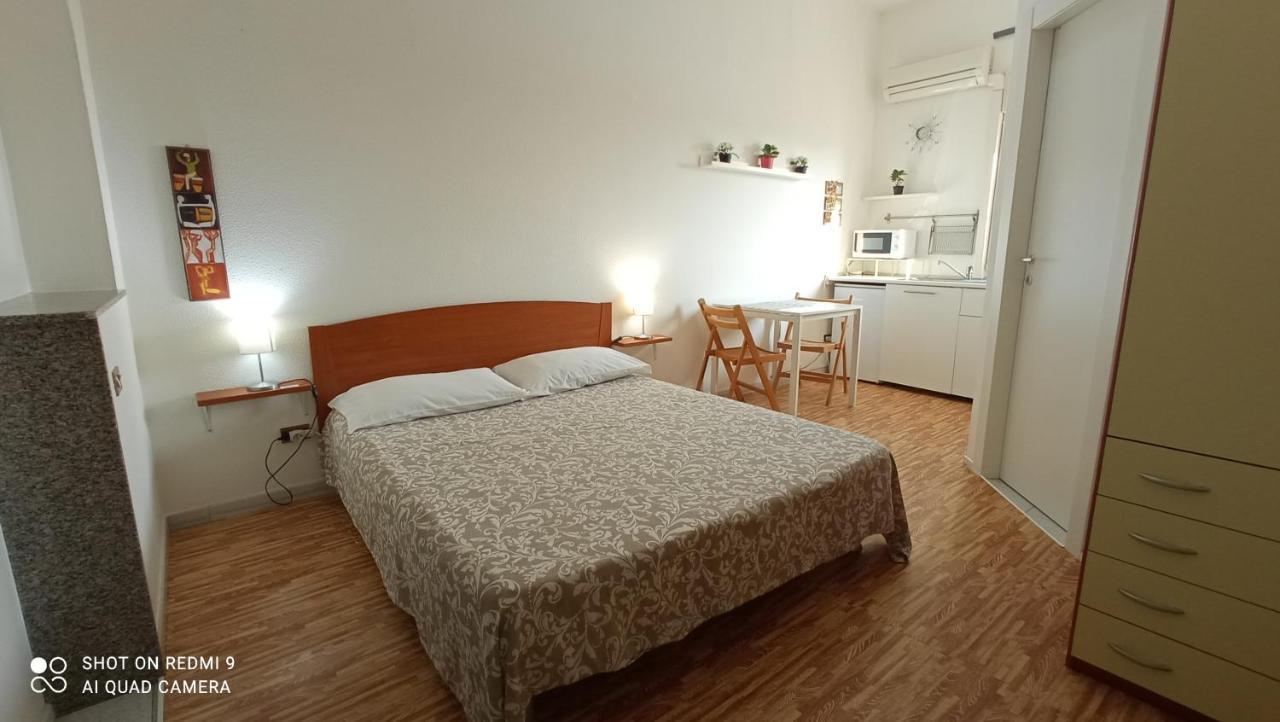 Fontanarossa Airport Apartment คาตาเนีย ภายนอก รูปภาพ
