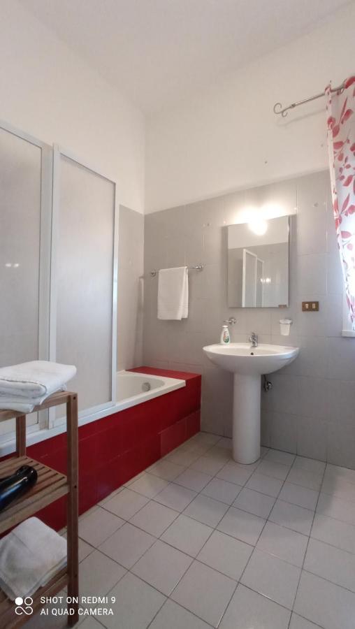 Fontanarossa Airport Apartment คาตาเนีย ภายนอก รูปภาพ